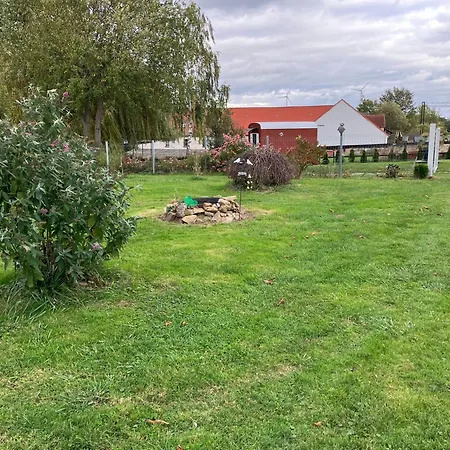 Camping Schlafkota Vom Friesenhof Wieratal Nobitz